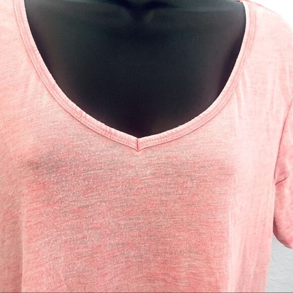 Marika Pink Washed V-Neck T-shirt Size Large - Picture 3 of 9